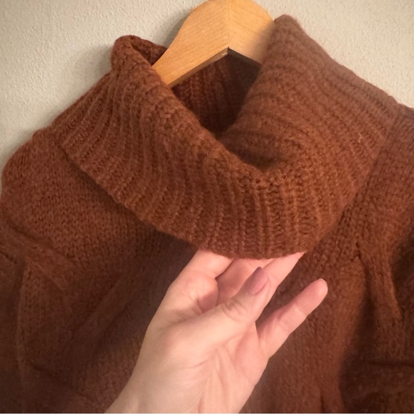 MADEWELL Sommervelle Modern Cable Turtleneck Sweater - Picture 4 of 6